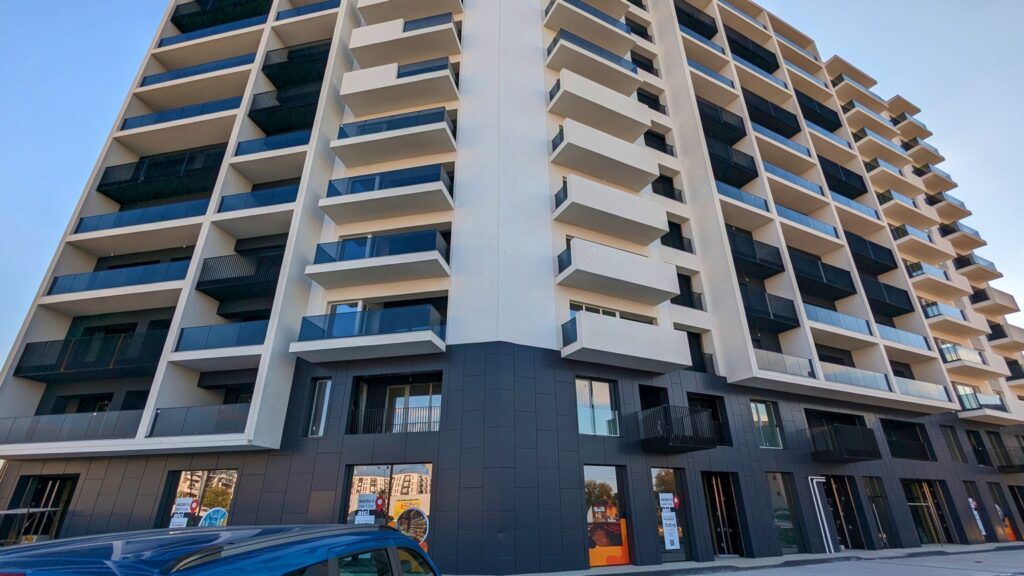 Spatiu comercial stradal, 122.7 mp, Metalurgiei, Drumul Binelui
