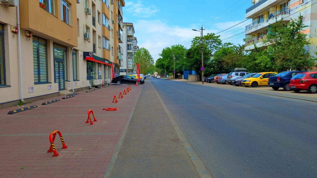 Spatiu comercial premium, 134.8 mp, 4 locuri de parcare, Drumul Binelui stradal