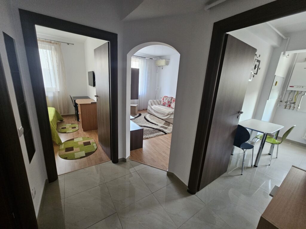 Inchiriere apartament 2 camere, loc de parcare, aproape de metrou