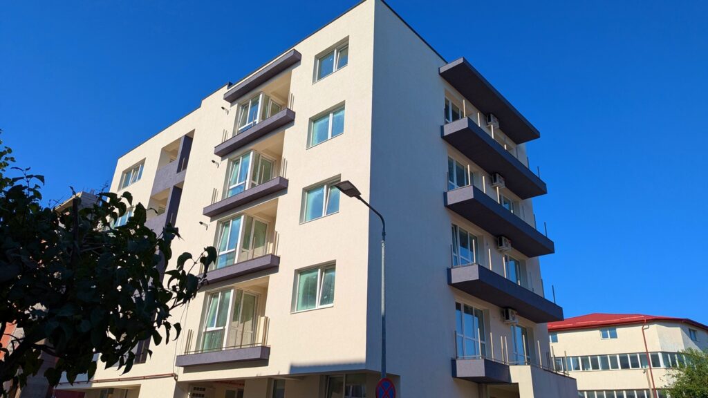 2 Room Apartments for Sale in Bucharest 45 Apartament cu 2 camere, decomandat, Grand Arena Mall, Sector 4