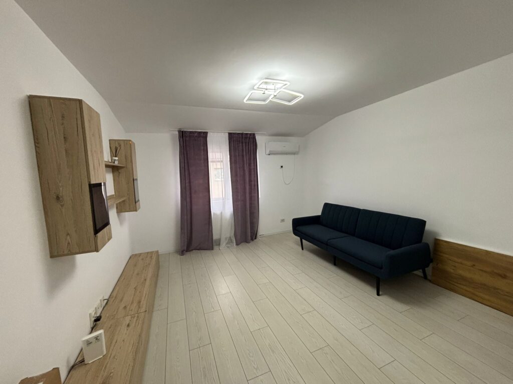Inchiriere 33 Apartament 2 camere de inchiriat, mobilat si utilat, Pasarela metrou Berceni, Strada Biruintei