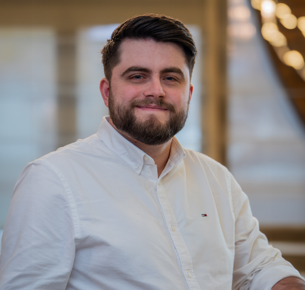 Contacteaza-ne 95 Lucian Androne