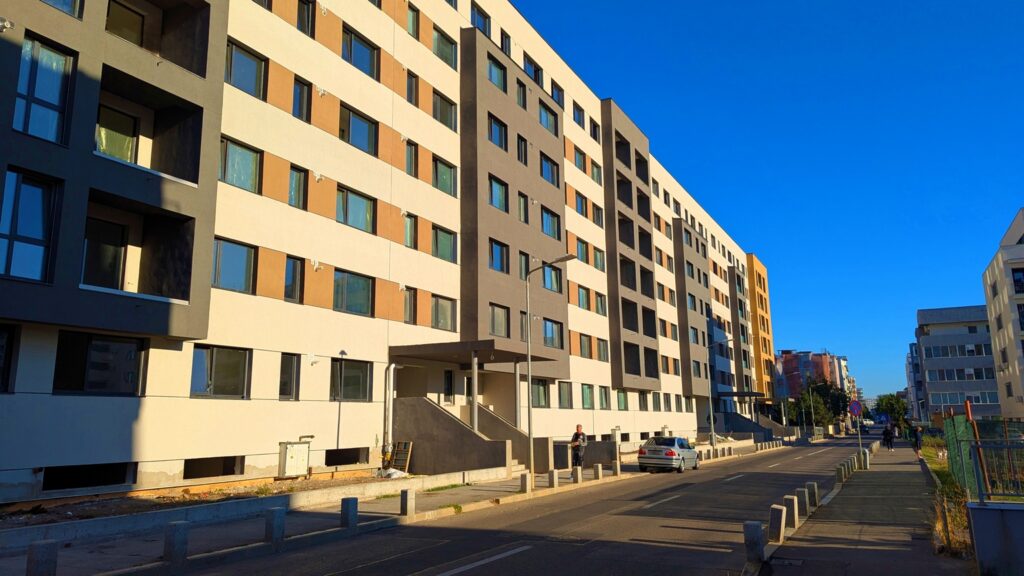 Apartament 3 camere, compartimentare moderna, Postalionului, Bd. Constantin Brancoveanu