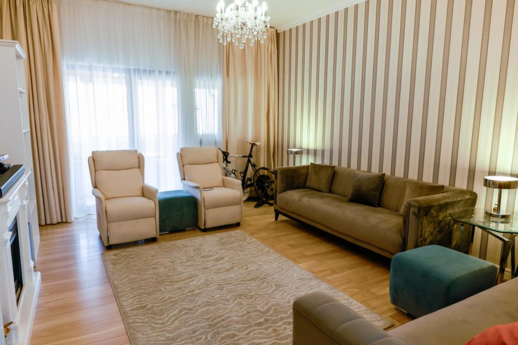 Fast Move-In Apartments 51 Vila individuala cu 4 camere, P+1E+M, zona excelenta, Parcul Carol, metrou Eroii Revolutiei