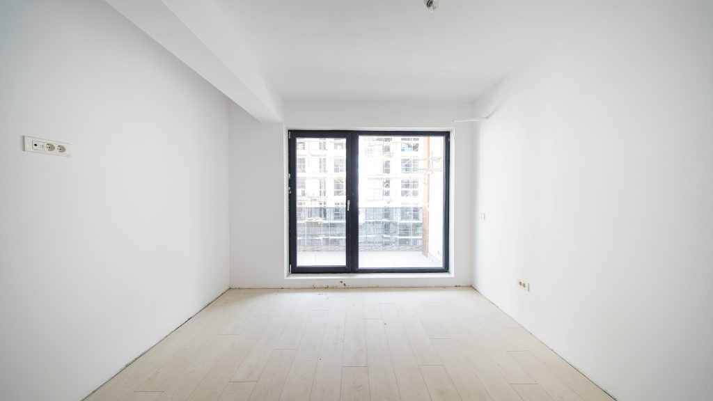 Apartament decomandat cu 3 camere, 2 balcoane, Popesti-Leordeni – Metrou Berceni