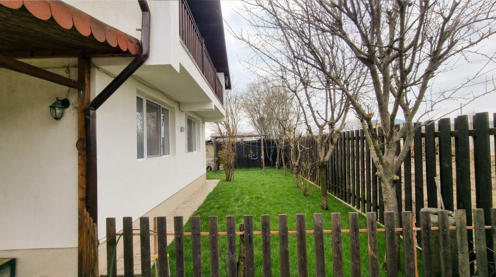 Case-Vile noi Bucuresti | Ilfov 33 Vila individuala cu 4 camere, P+M, 264 mp curte libera – Comuna Berceni, Ilfov