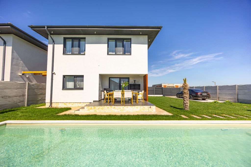 Case-Vile noi Bucuresti | Ilfov 25 Vila moderna complet automatizata, cu piscina si curte privata – Berceni, Ilfov