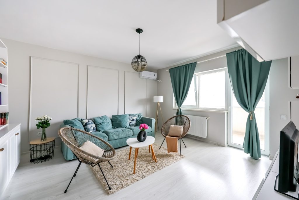 Apartament cu 3 camere, mobilat si utilat modern, zona Bd. Metalurgiei, metrou Aparatorii Patriei