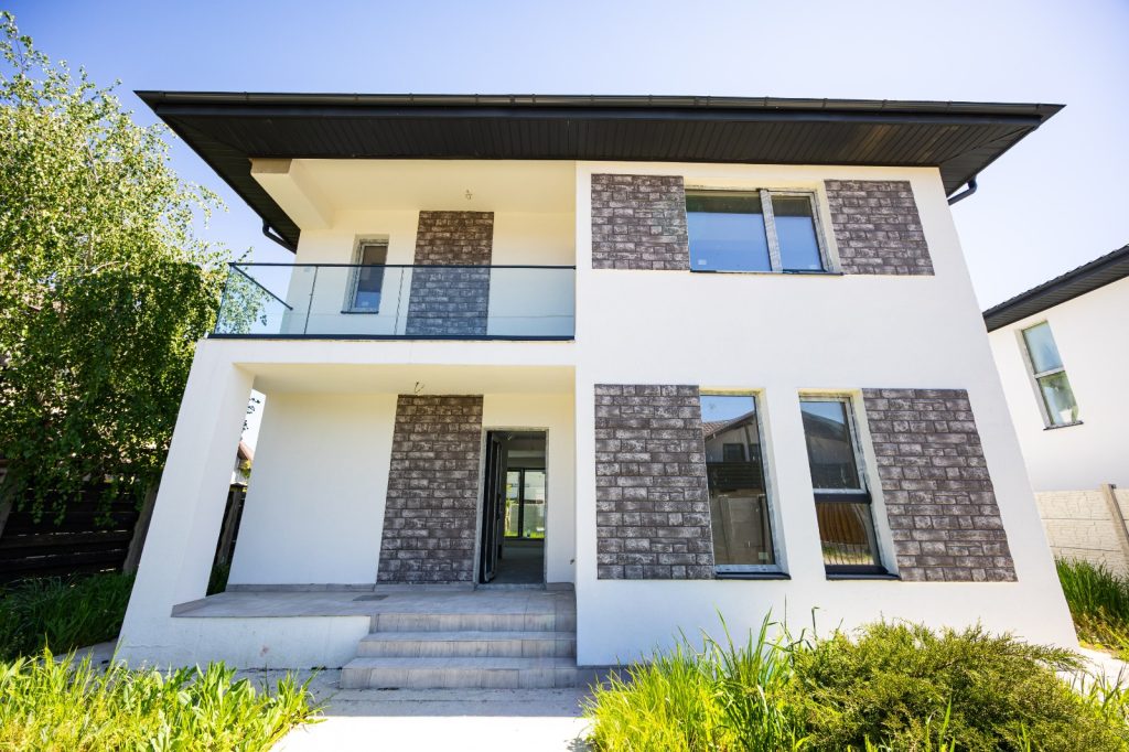 Vila individuala, 5 camere, 392 mp teren, finisaje moderne, Comuna Berceni, Ilfov