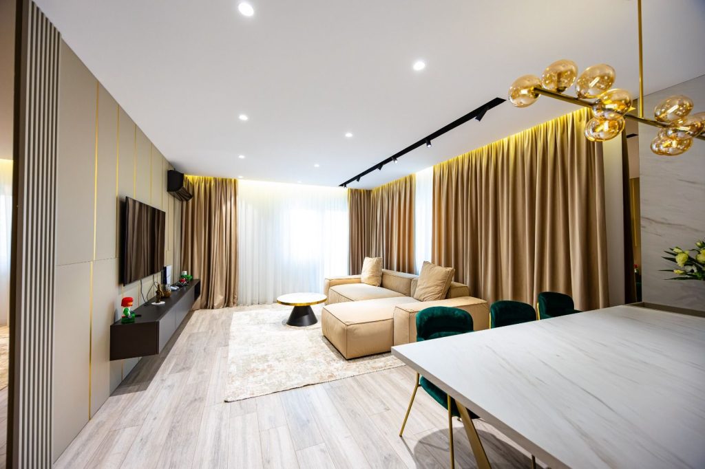 Apartament exclusivist cu 4 camere, complet mobilat si utilat premium – The Grand Kristal Residence City