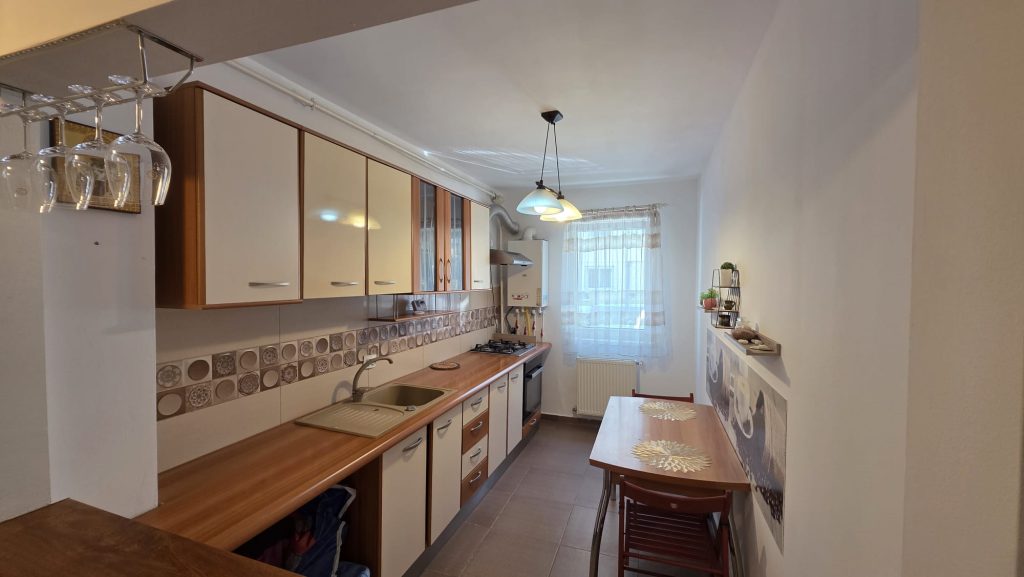Apartamente cu mutare rapida 47 Apartament 2 camere, decomandat, zona Bd. Metalurgiei – Aparatorii Patriei