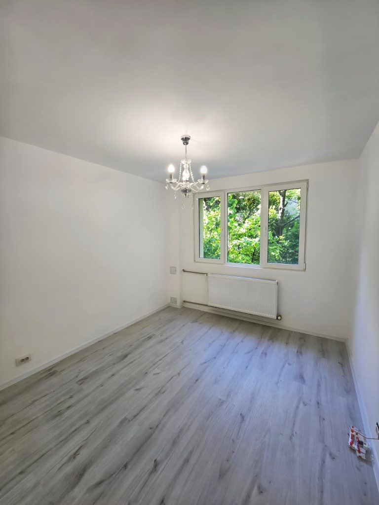 Cautare 17 Apartament 2 camere decomandat, 49 mp utili, renovare integrala, zona Luica, Sector 4