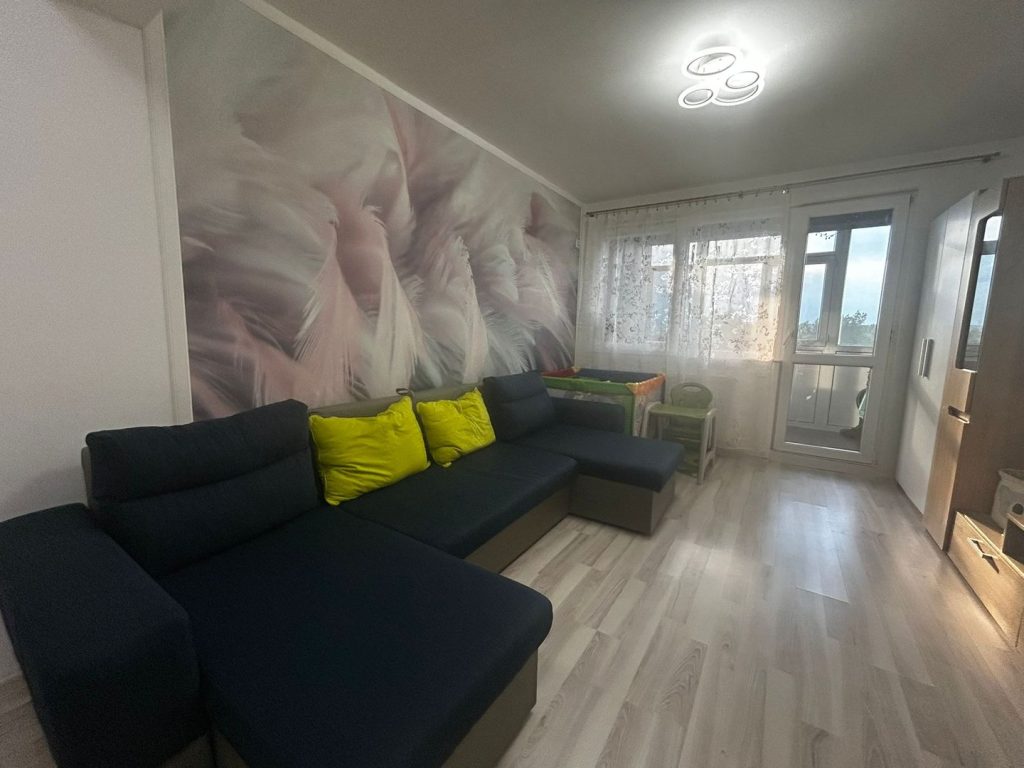 Apartament 2 camere, decomandat, mobilat si utilat – zona Aparatorii Patriei, Sector 4