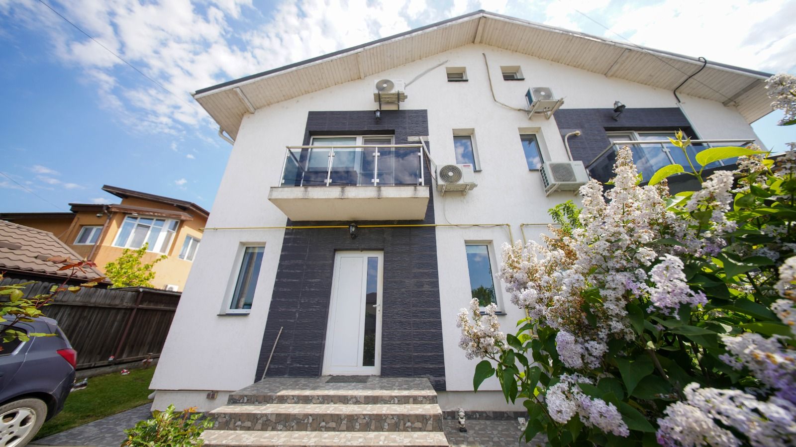 Casa tip duplex cu 4 camere, P+1E+Mansarda, mobilat complet | Comuna Berceni