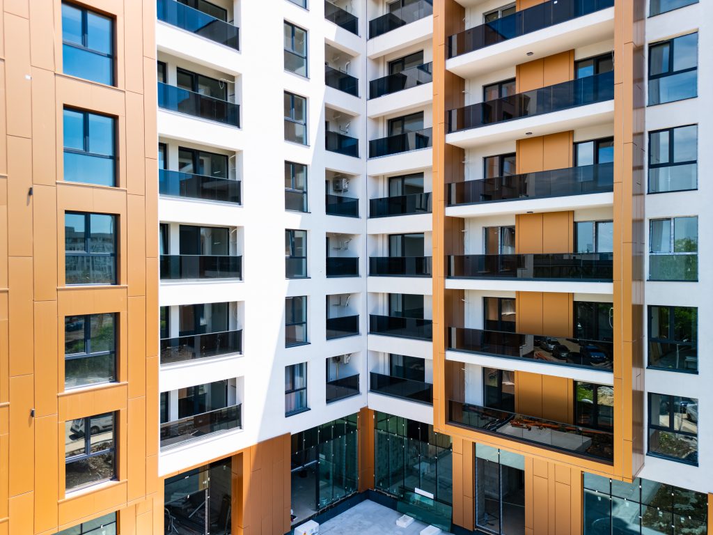 Apartament modern cu o camera, finisaje premium, pasarela Metrou Berceni, Popesti-Lerodeni