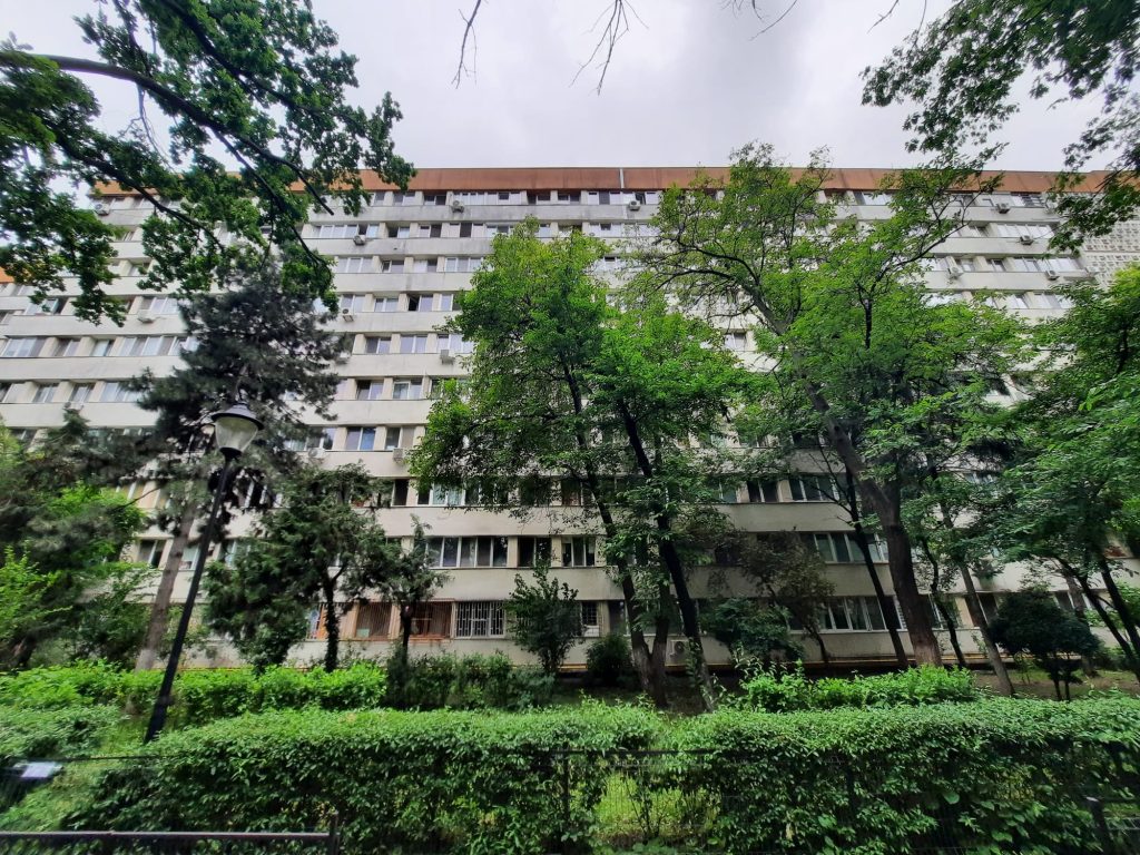 Anunturi ansamblu rezidential 19 Apartament cu o camera recent renovat, mobilat si utilat, zona Aparatorii Patriei, Sector 4