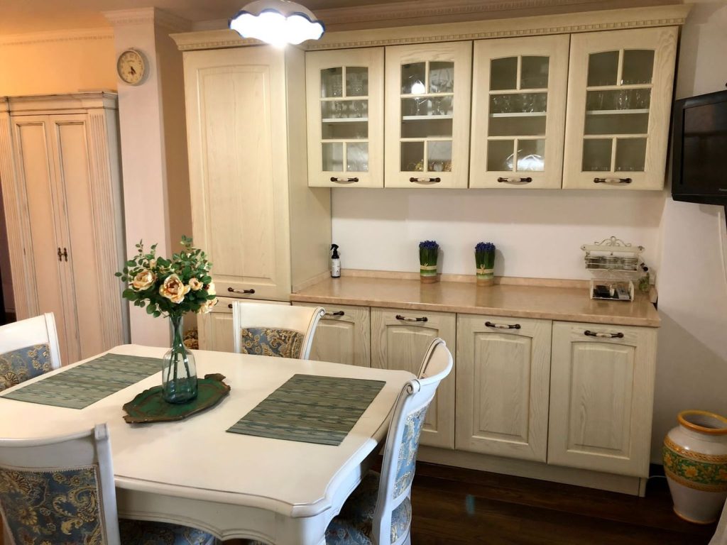 Apartament 3 camere mobilat modern, 90 mp utili, langa Piata Unirii si Parcul Izvor