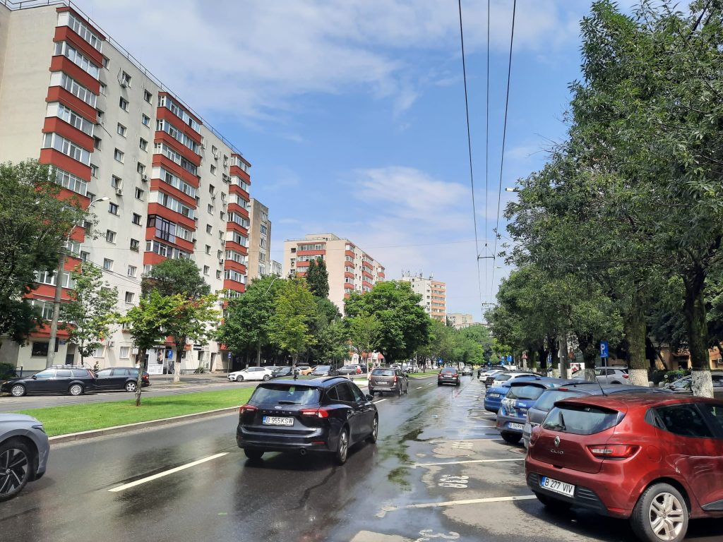Apartament 3 camere, 68 mp, etaj 5/9, ideal locuinta sau investitie | Alexandru Obregia, Sectorul 4