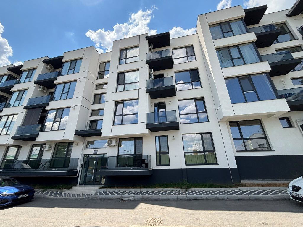 Apartament elegant si complet echipat, 3 camere, balcon si loc de parcare inclus, Popesti-Leordeni