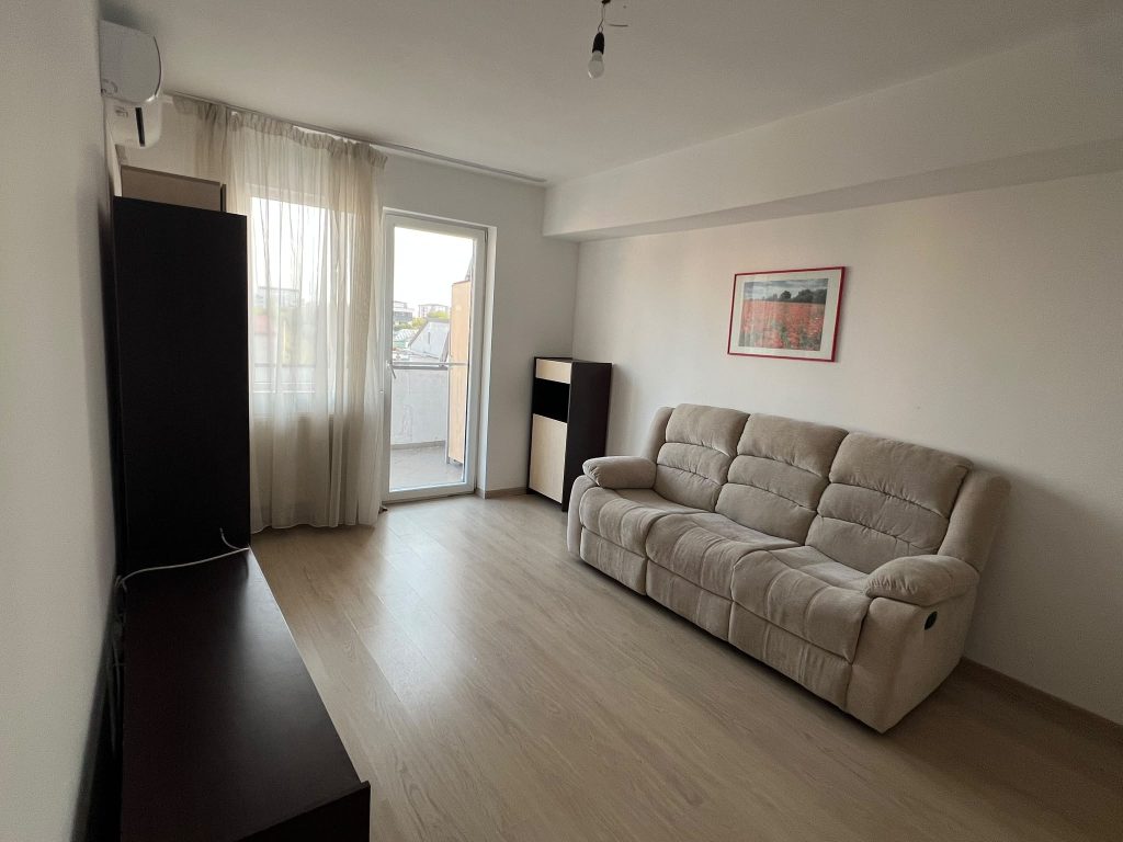 Cautare 37 Apartament 3 camere, decomandat, gata de mutare – zona Metrou Aparatorii Patriei, Sector 4