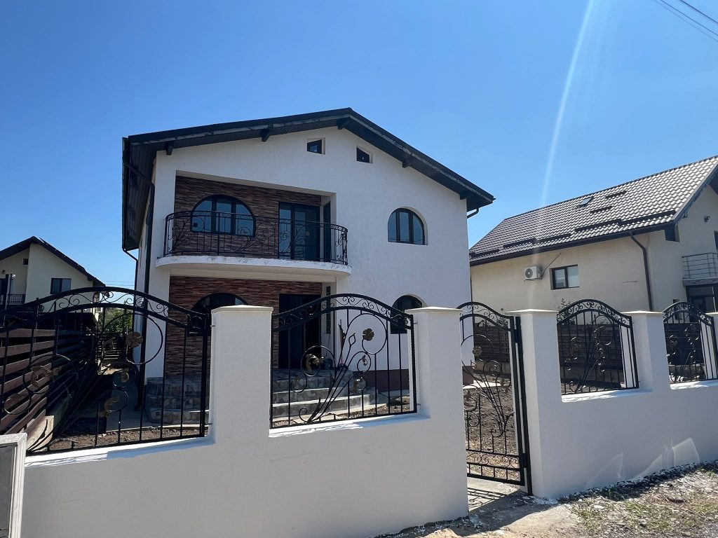 Anunturi ansamblu rezidential 7 Vila individuala cu 7 camere, 5 dormitoare, teren 363 mp, acces facil metrou Tudor Arghezi