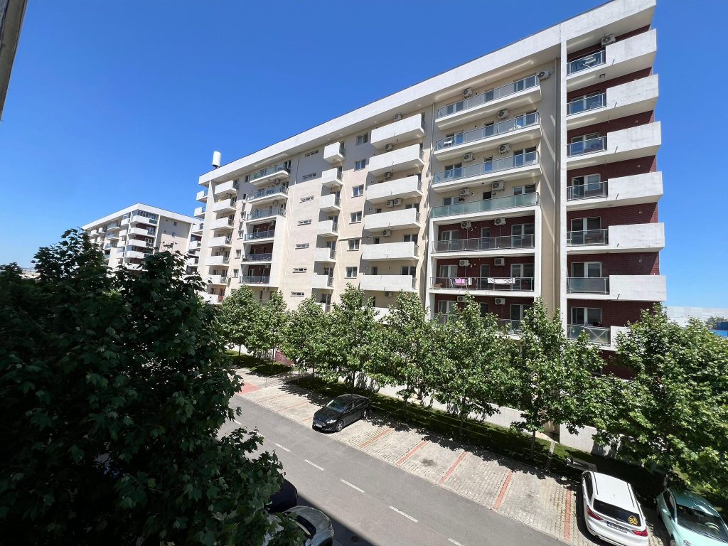 Anunturi ansamblu rezidential 93 Apartament premium cu 3 camere, decomandat, 108 mp – The Grand Kristal Residence City