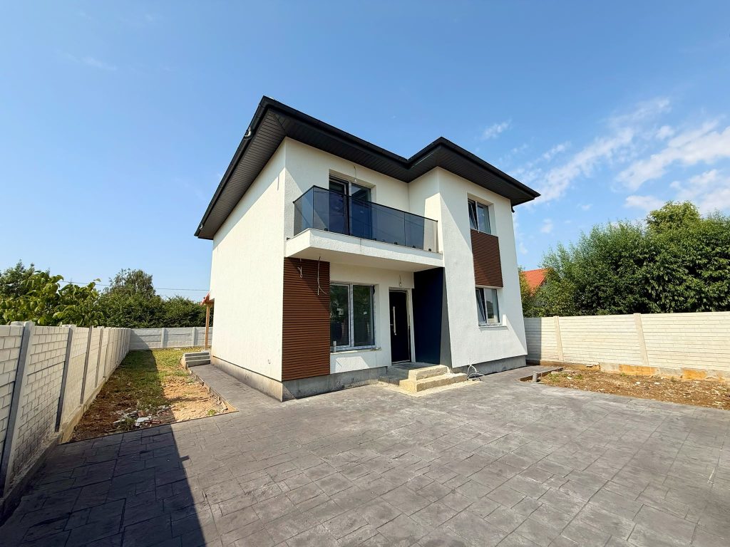 Case-Vile noi Bucuresti | Ilfov 47 Vila individuala cu 4 camere, terasa acoperita 23 mp, strada privata cu bariera | Comuna Berceni